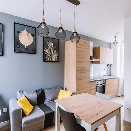 La Parenthese-wifi-netflix-parking